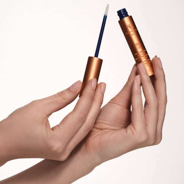Augustinus Bader The Eyebrow and Lash Enhancing Serum - Image 2